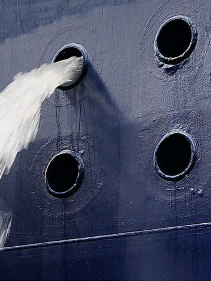 Ballast water exhaust