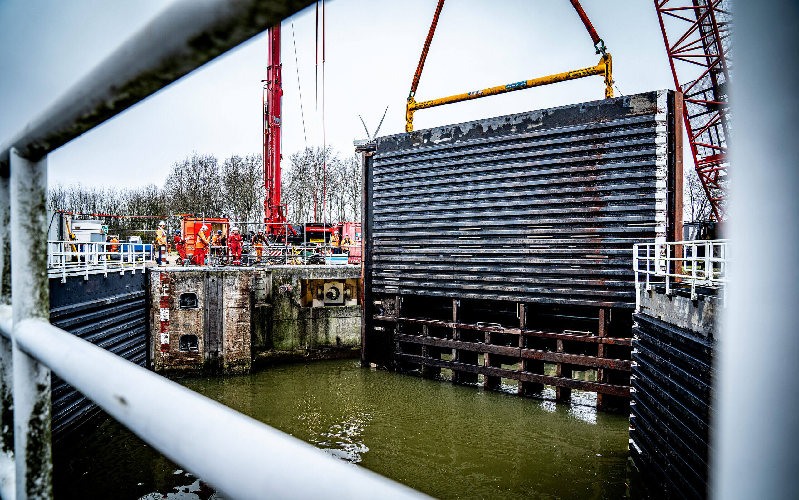 21092-SE-Volkeraksluis-KV103077-scaled Volkeraksluizen