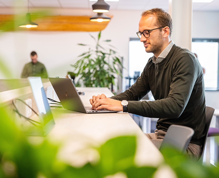 Saltwater Employee working at the office