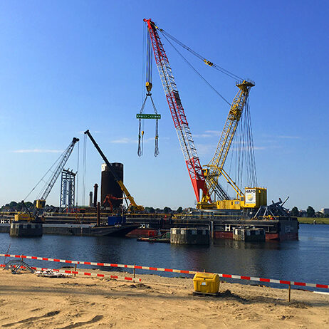 Removal of 5 caissons at Ijmuiden.